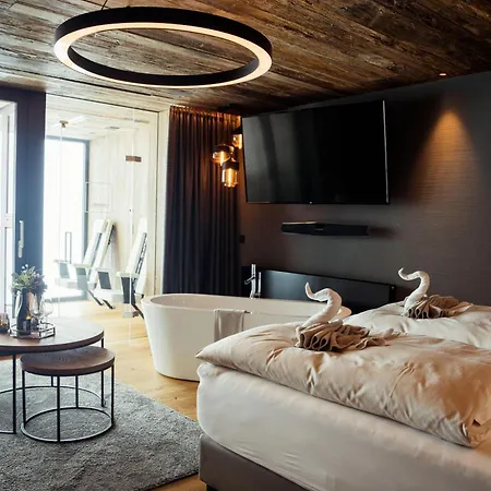 Hochzillertal - Adults Only Hotel Kaltenbach