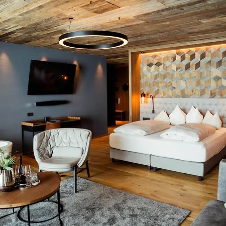 Hotel Hochzillertal - Adults Only *